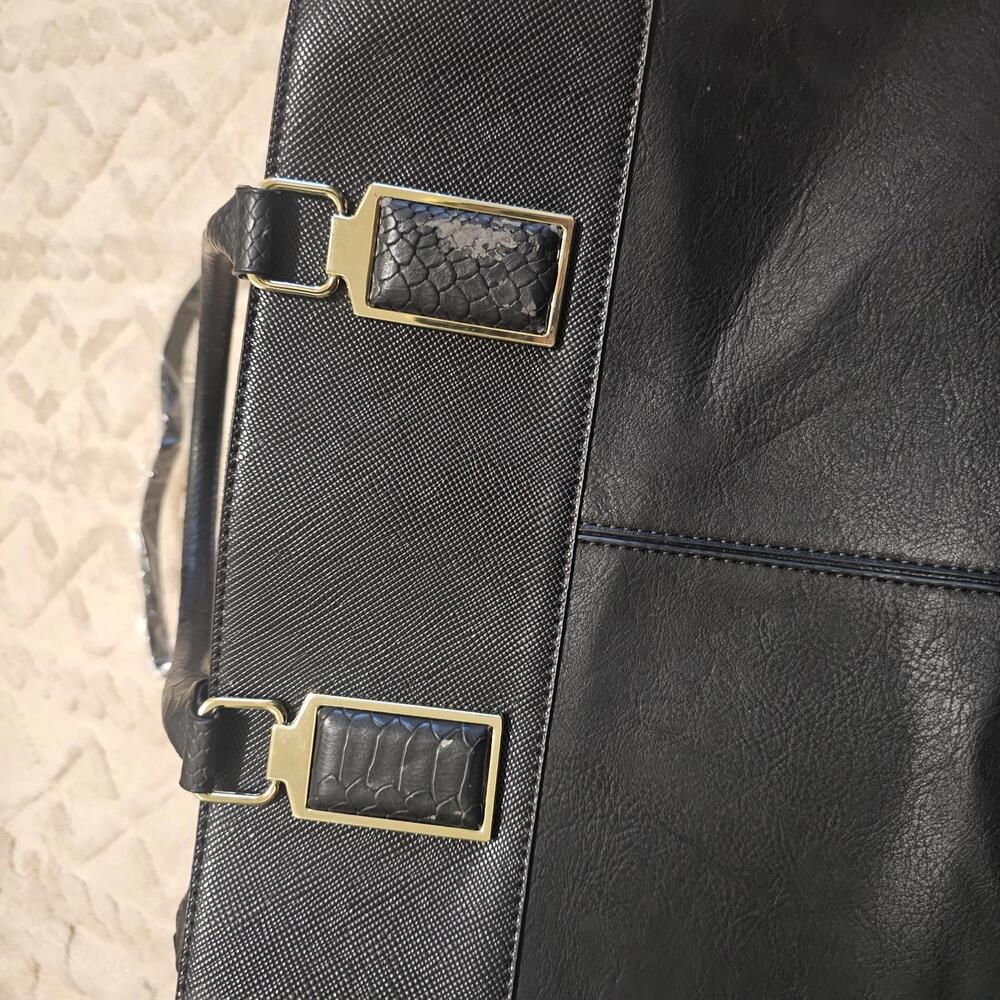 Call It Spring Black Tehachapi Tote Bag - Picture 6 of 9